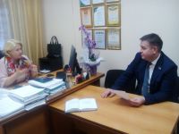 Региональный парламентарий Андрей Осадчук провел рабочую встречу в Няганском комплексном центре социального обслуживания населения